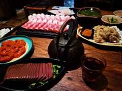 -老牌坊云南鱼豆花火锅(爱建店)