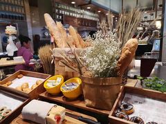 -东方红海鲜百汇(国际大厦店)