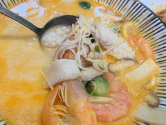 冬阴功海鲜泡饭-龙记·香港茶餐厅(海上世界店)