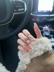 -Touch Nail·品质·美甲美睫