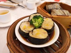 -荣誉海鲜酒楼(海湾店)