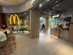 -麦当劳(中二横路店)