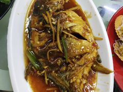 红烧金鲳-小辣妹川味海鲜加工店(第一市场椰风巷店)