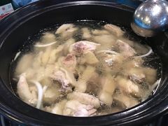 -东椰·海南椰子鸡火锅(朝阳门店)