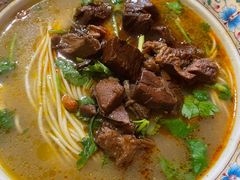 -金杨拉面王小吃面馆·牛三宝面·红烧牛肉粉