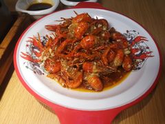 -琥珀老六龙虾(四里河店)
