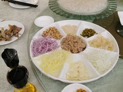 -东豪园林海鲜酒家(南港路辅路店)