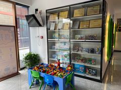 -蓝精灵创客少儿编程(百步亭中心)