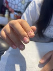 -悠禾·美甲美睫·皮肤管理