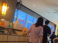 -大头虾越式风味餐厅(光明广场店)