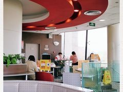 -麦当劳(展览路店)