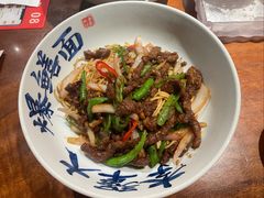 杭椒牛柳拌川-李犟大爆鳝面·手工蟹黄包(湖滨西湖店)