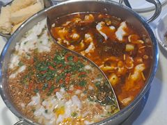 -德林酸菜鱼火锅(南丹店)