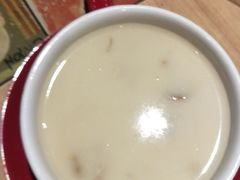奶油蘑菇汤-必胜客(西市场店)