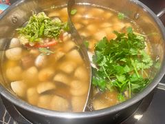 -老城鲜·小海鲜贝贝煲火锅(壹方城店)