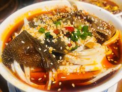 功夫双脆-炉小二铜锅牛蛙•川湘菜(三里屯店)