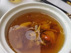 -滩外滩·本帮江浙菜(新天地店)