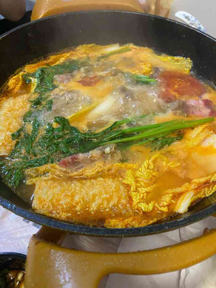 不二锅fujipot小火锅(明发店)-"躺在家里就可以吃到的火锅,锅和原料统