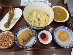 -百年老字号·观振兴蟹黄面·三虾面·苏式面(观前街富仁坊巷店)