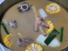 -肥仔文澳门猪骨煲(南京西路店)