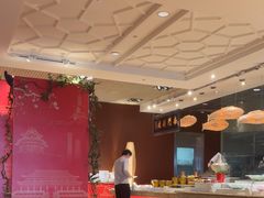 -咖啡苑自助餐厅·中国大饭店
