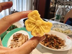 -品悦酒店(三林古镇店)