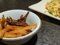 -靠山屯东北农家菜(八龙桥雅苑店)