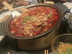 -辣尚瘾·烤鱼·新川菜(交大直营店)