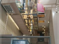 -顶东面包花园·生日蛋糕(世博店)
