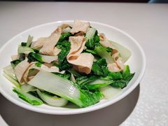 -江城小馆陕南妈妈菜·全球旅行餐厅(钟楼店)