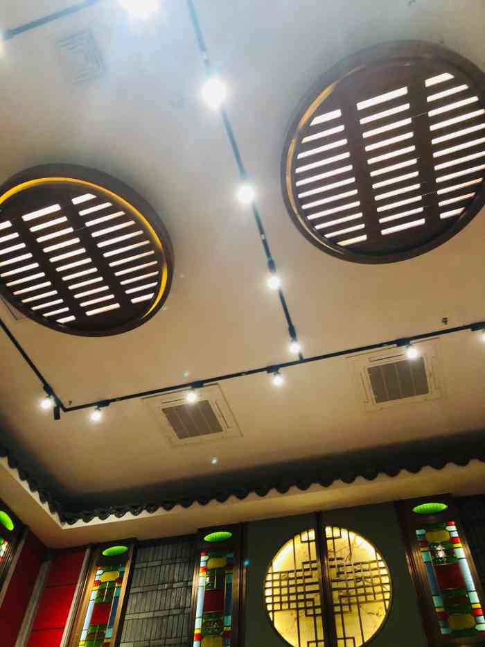 点都德(环球港店)-"[服务铃]服务:和朋友约饭,工作日也客.