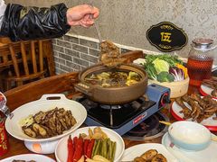 -老鼎万春卤菜(五代传承创始老店)