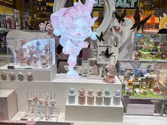 -泡泡玛特POPMART(上海环球港店)