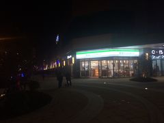 -全家便利店(秋雨路店)