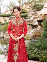 点击看大图 -曼青婚纱礼服馆