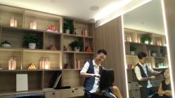-CE·专业蛋白•羽毛接发·潮色烫染品牌店