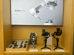 -DJI大疆(深圳华强北曼哈授权体验店)