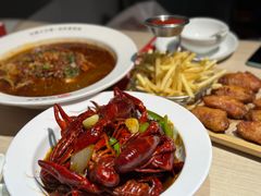 -叶派龙虾•招牌香辣蟹·海鲜(中海国际店)