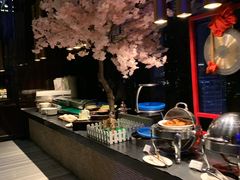 -唐拉雅秀酒店-西锦汇空中BBQ·思创餐厅