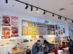 -柳州肥姨妈大骨螺蛳粉(沙河店)