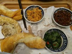 -头壹号 大油条·老长沙盖码饭(清河店)