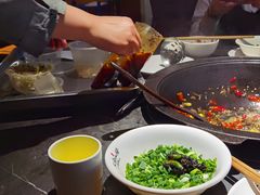 -大鱼山房鱼头火锅(老字号品质店)