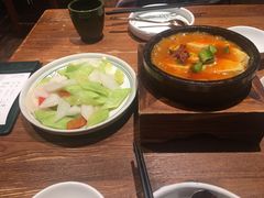 咕嘟肉沫包浆豆腐-云海肴·汽锅鸡·云南菜(美罗城店)