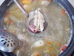 -昭通天麻竹荪火腿鸡(严家地店)