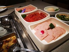 -海底捞火锅(宝龙广场夜宵主题店)