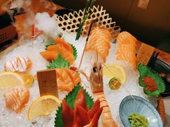 秒懂三文鱼-文三酒肆自助放题(新街口友谊广场店)