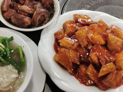 -金卯白肉罩火烧