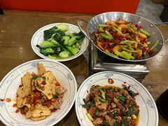 -湘缘道客•湘缘饭店·25年湘菜馆(古墩路店)