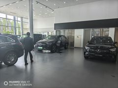 -天津波士信达奔驰4S店(卫津南路店)