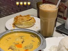 咖喱牛肉饭-香港新发烧腊茶餐厅(书城店)